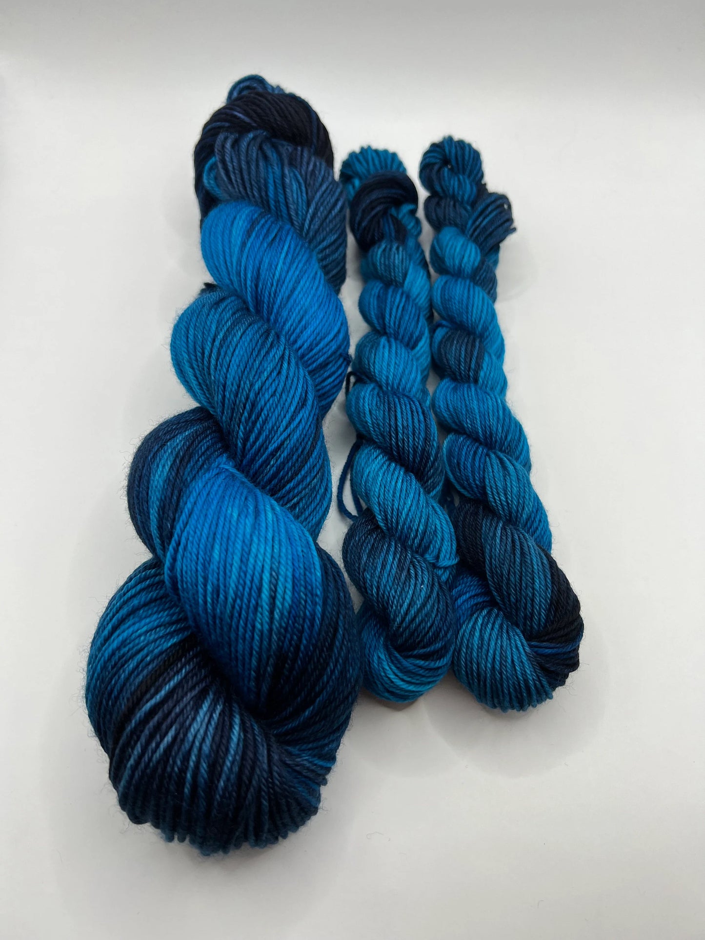 Frost | Hand Dyed Yarn
