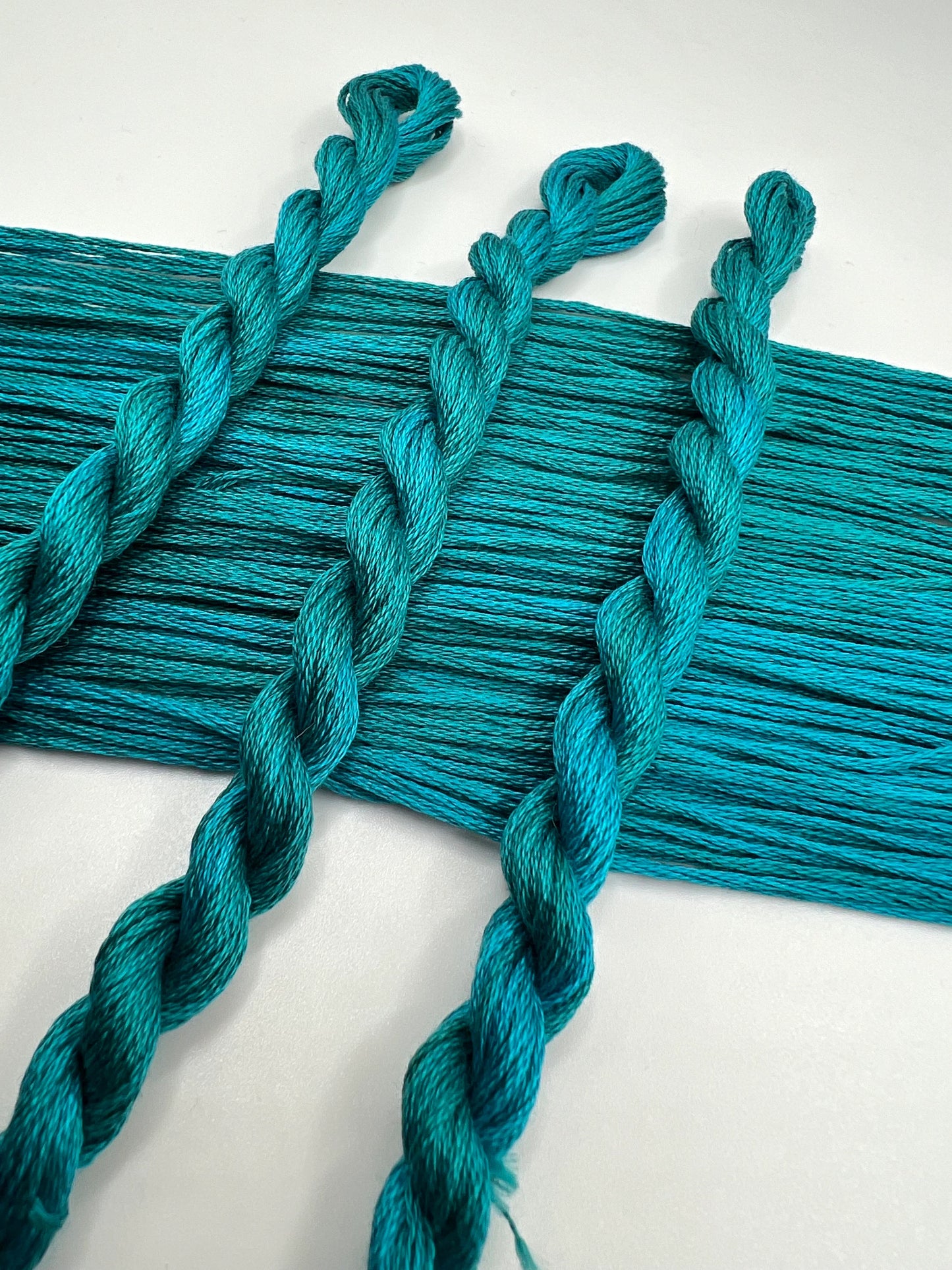 Marine | Size 20 Hand Dyed, 6 cord Cordonnet Thread