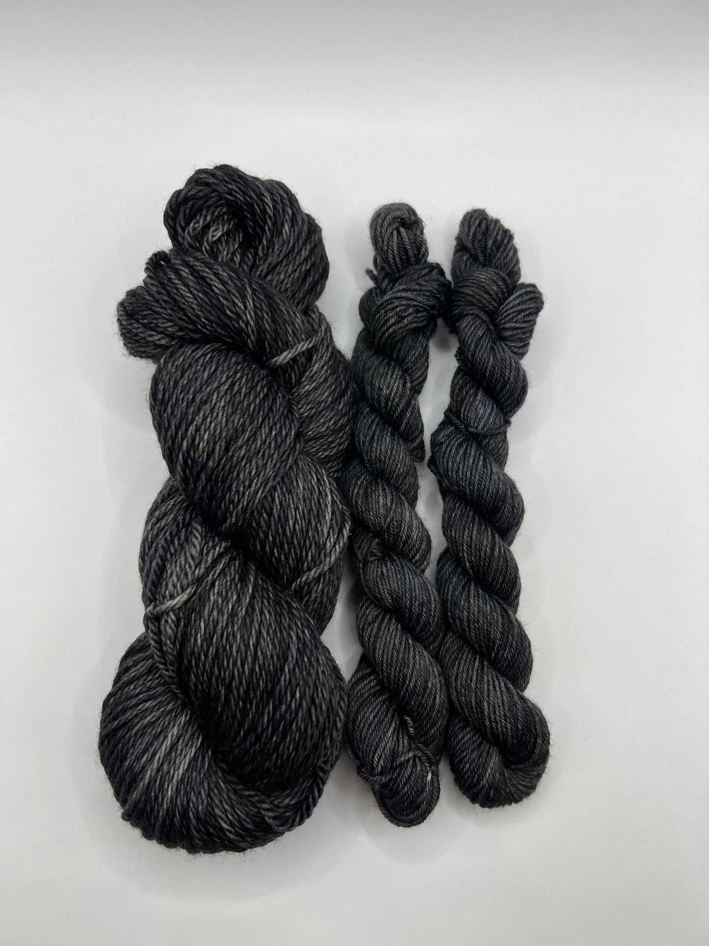 Charcoal Mini | Superwash Merino Yarn Minis