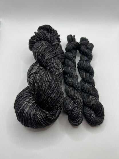 Charcoal Mini | Superwash Merino Yarn Minis