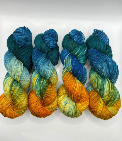 Crater Lake Sunrise Mini | Superwash Merino Yarn Minis