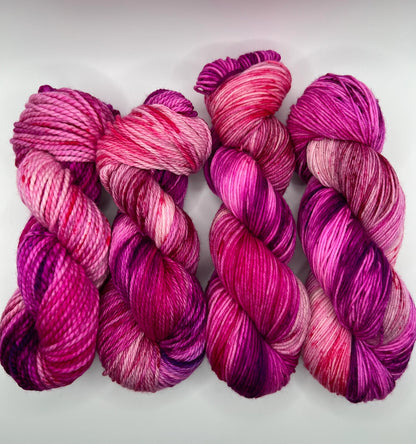 Groove is in the Heart Mini | Superwash Merino Yarn Minis