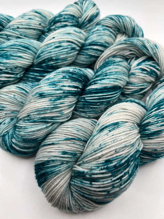 Robin | Hand Dyed Yarn