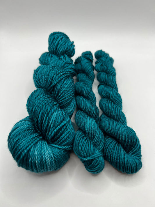 Teal | Hand Dyed Yarn