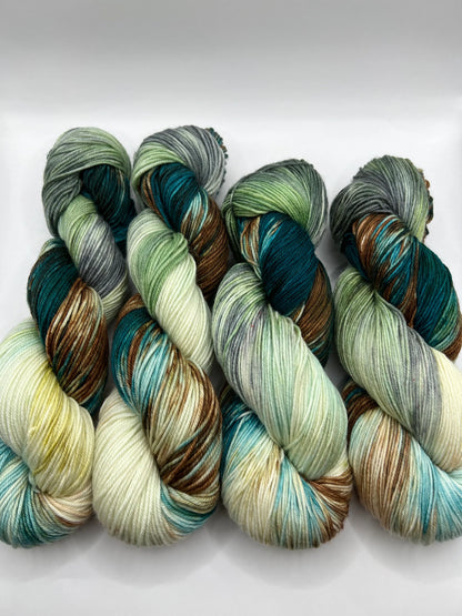 Thor's Well Mini | Superwash Merino Yarn Minis