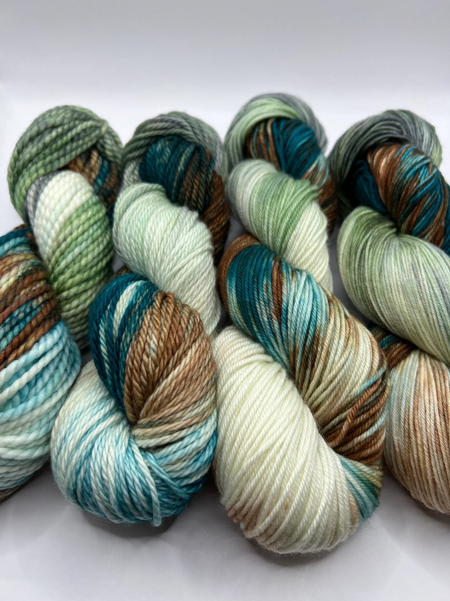 Thor's Well Mini | Superwash Merino Yarn Minis